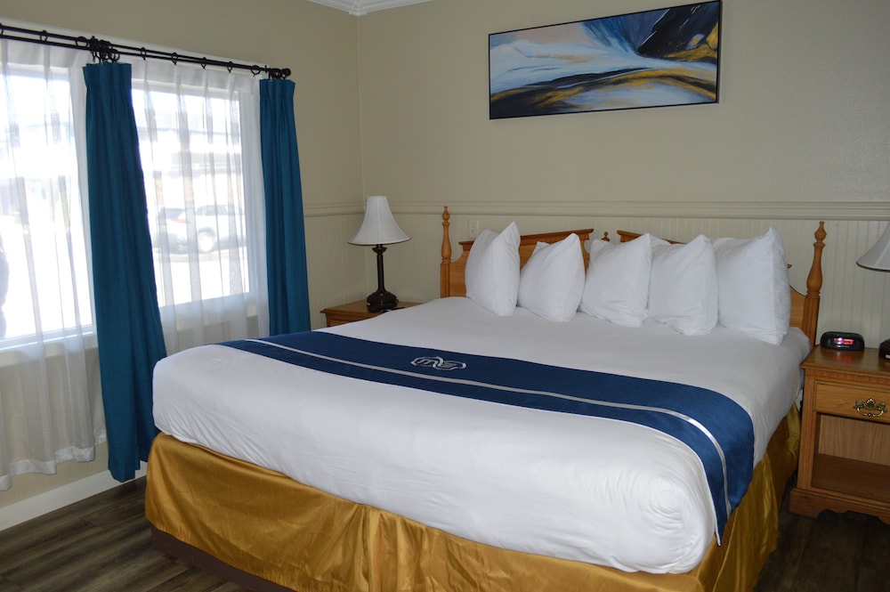 Travelodge by Wyndham Fort Bragg - photo 25