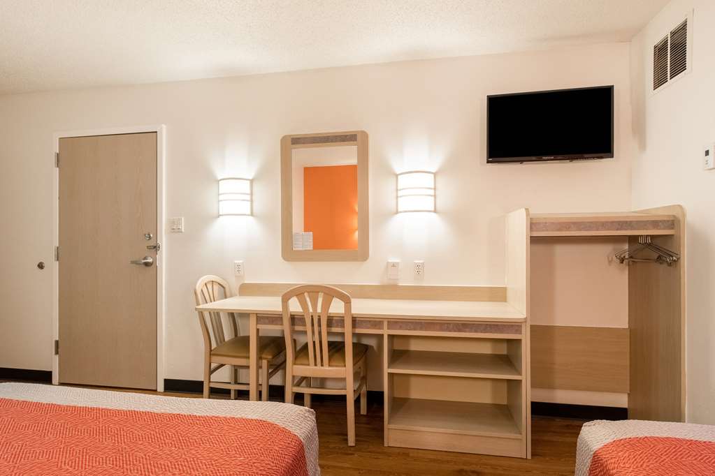 Motel 6 Newport TN - photo 6
