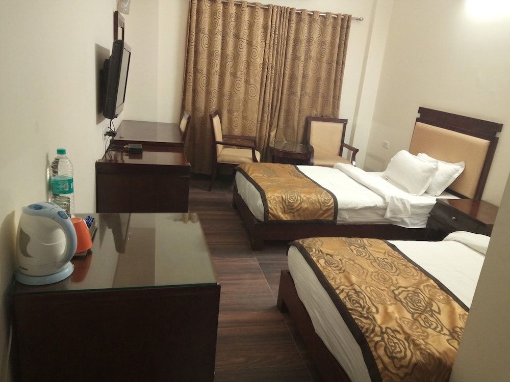 Radient Casa Hotel - carbon neutral hotel in Noida