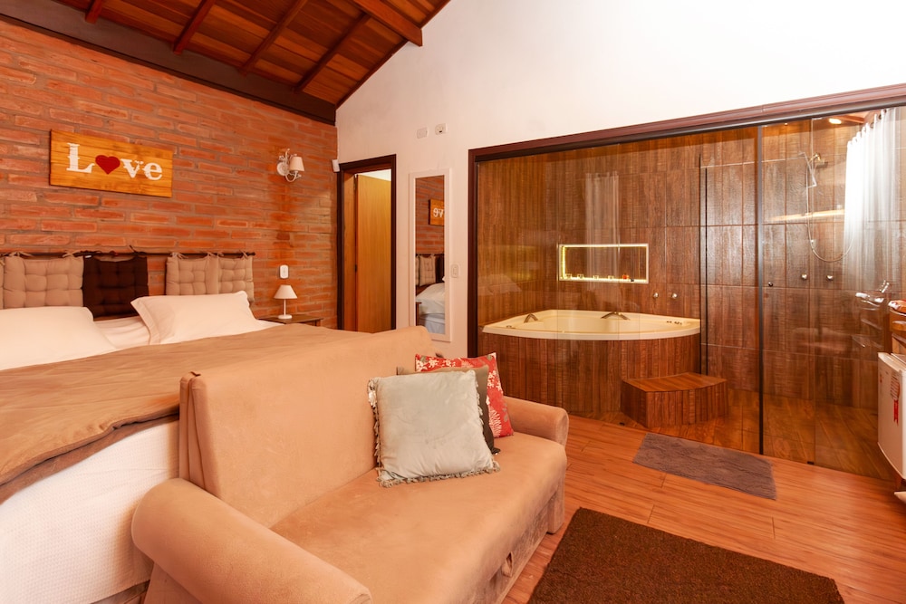 Recanto das Acacias in Camanducaia, Brasil