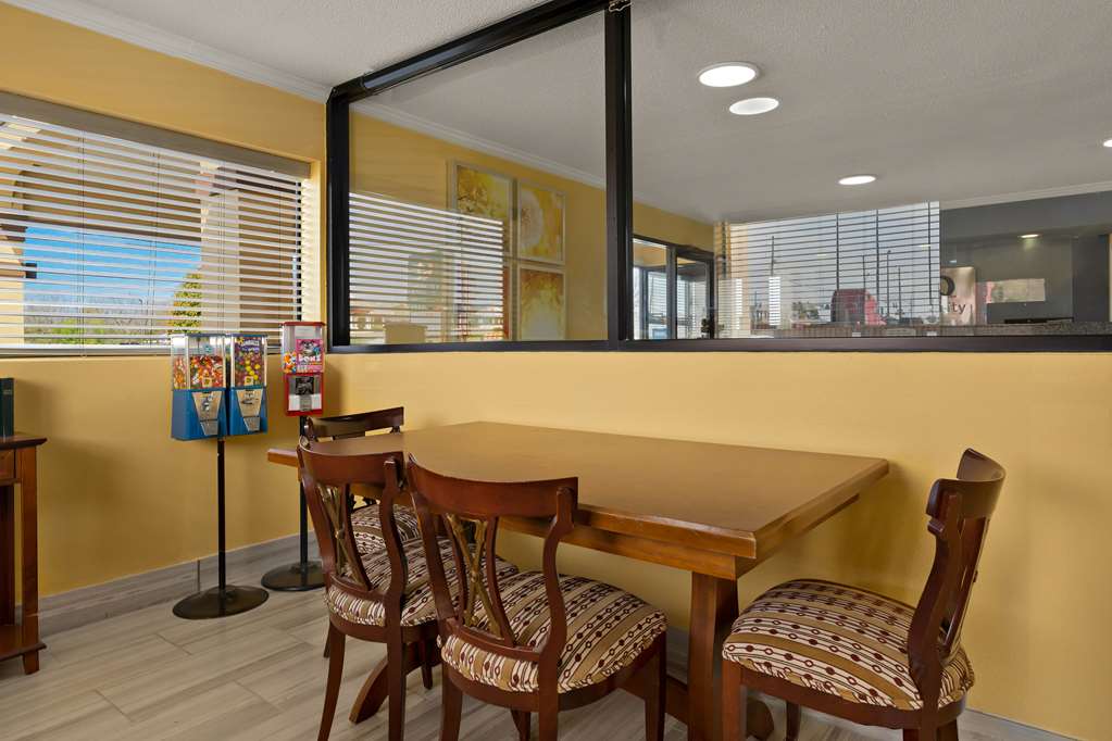 Quality Inn & Suites Dublin - photo 31