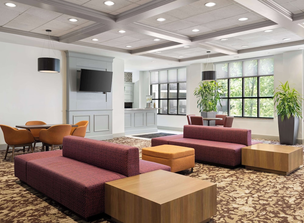 Hilton Garden Inn Bloomington - photo 7