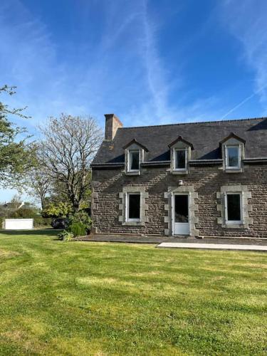 Avel Mor - carbon neutral hotel in Plouezec