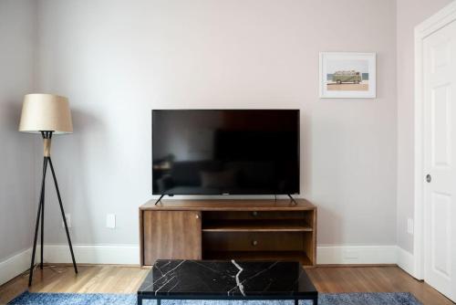 Simple 1BR steps to Boston Common and South End — 4-Star Luxury Hotel in Boston, United States