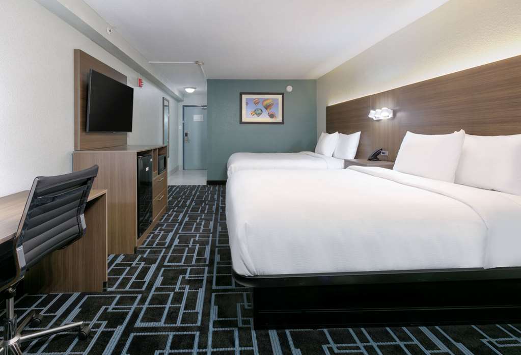 Baymont by Wyndham Chattanooga Eastridge - photo 27