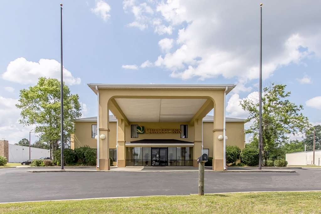 Quality Inn Andalusia — hotel in Andalusia