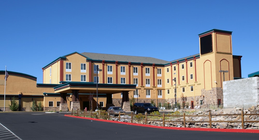 Diamond Mountain Casino Hotel — hotel in Susanville