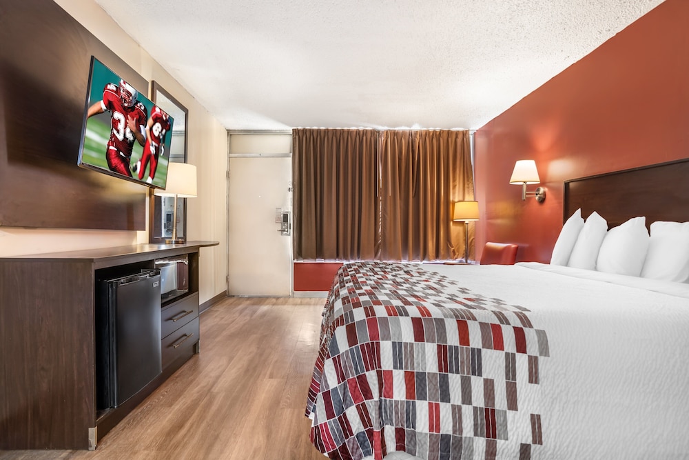 Red Roof Inn Montgomery Midtown - photo 9