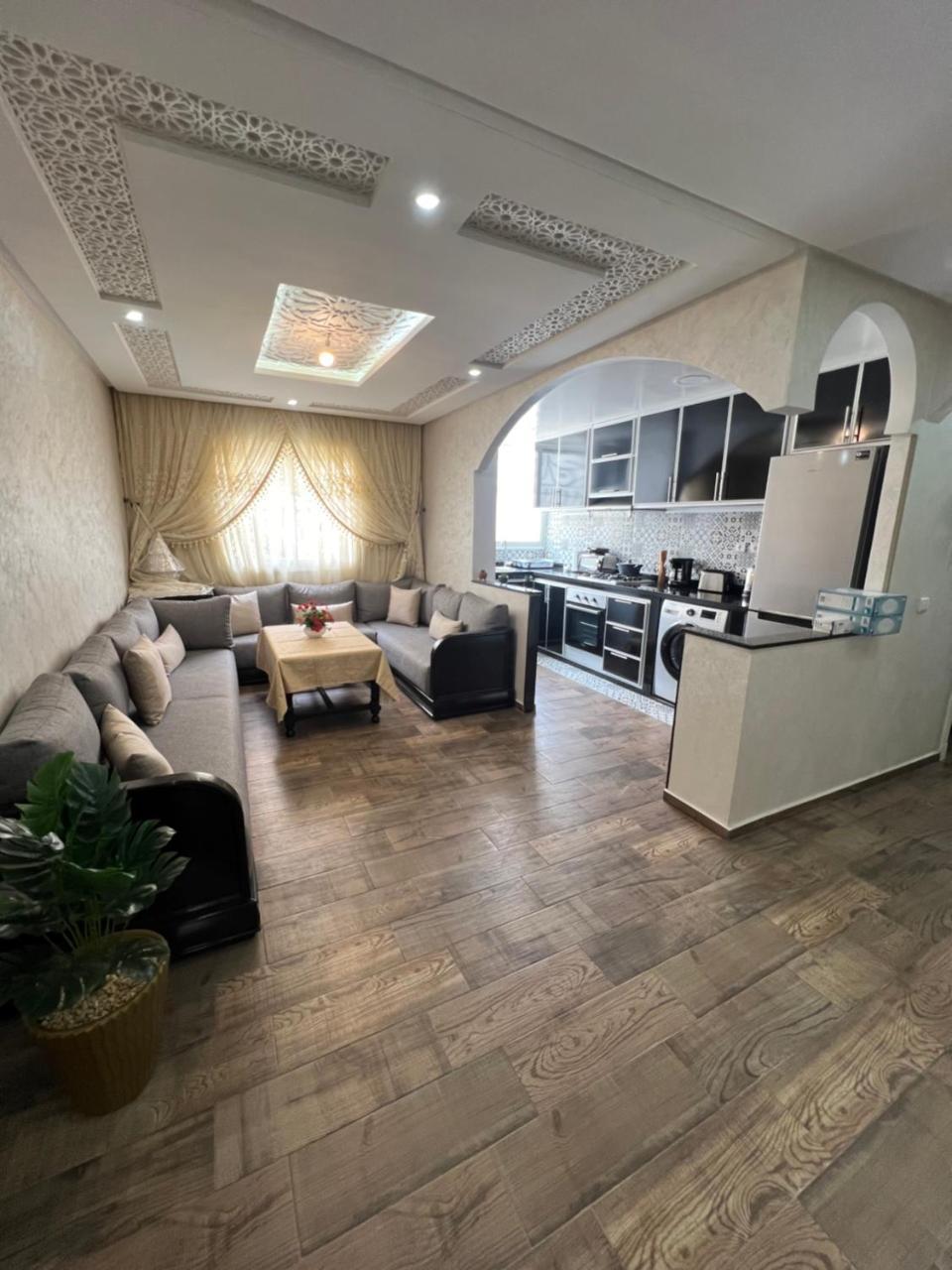 Appartement Dar Bouazza Tamaris Casablanca Airport Aquaparc Fibre Orange Wifi Parking Security 20323227 — Dar Bouazza