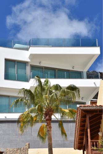Sunset Puerto de Mogan — 4-Star Luxury Hotel in Mogan, Spain