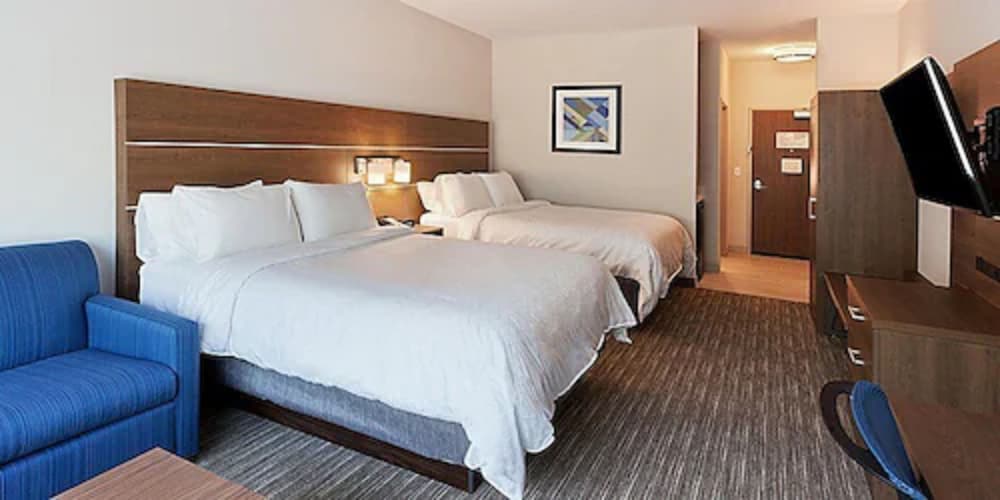 Holiday Inn Express & Suites Griffin - photo 11