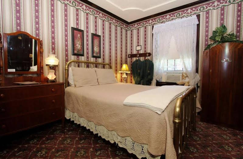 Historic National Hotel & Restaurant - photo 19