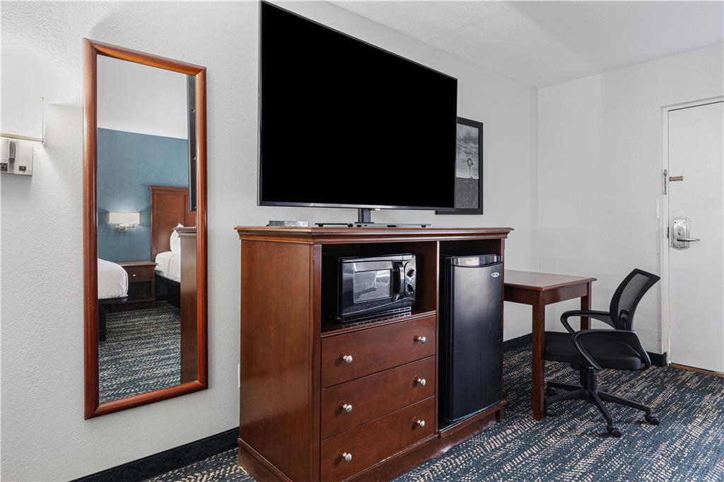 Best Western Canton Inn - photo 14