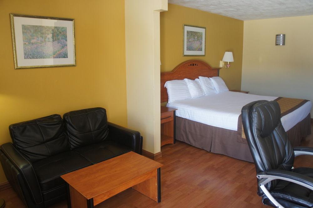 Americas Best Value Inn Harlingen - photo 19