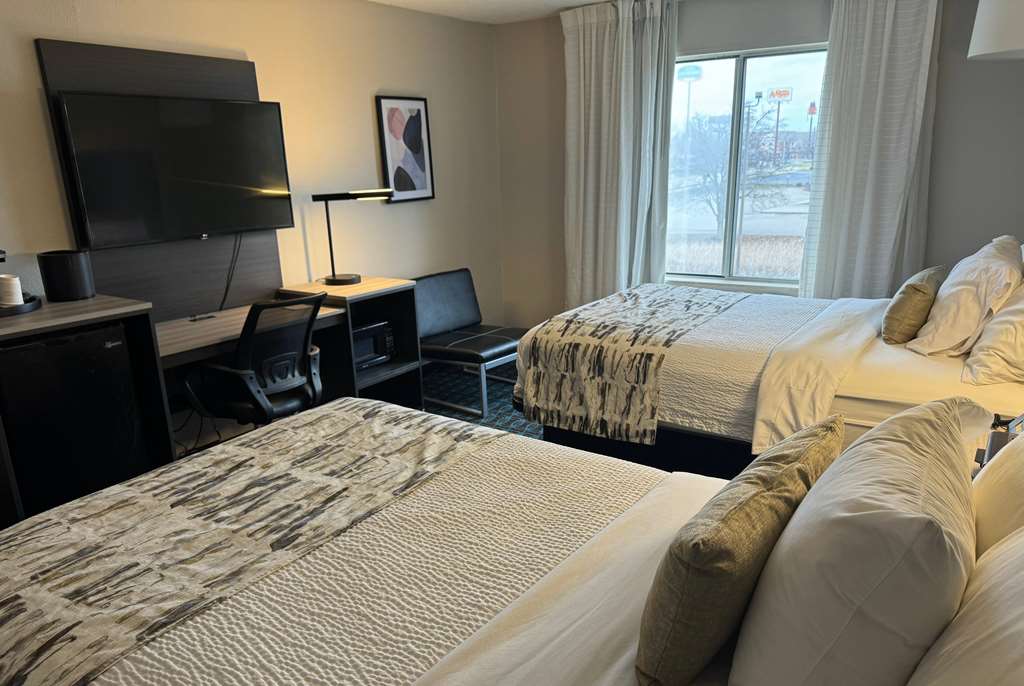Wingate by Wyndham Dayton North - photo 21