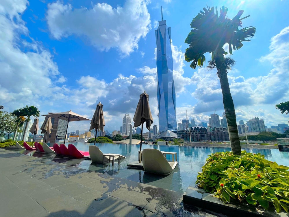 Opus Residences Merdeka Tower KL — 4-Star Luxury Hotel in Kuala Lumpur, Malaysia