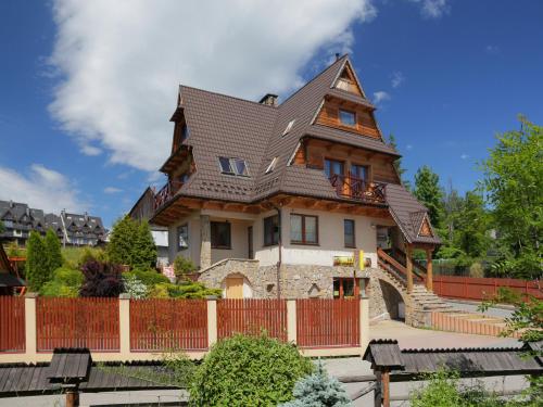 Pokoje Gościnne Pod Giewontem — 4-Star Luxury Hotel in Zakopane, Poland