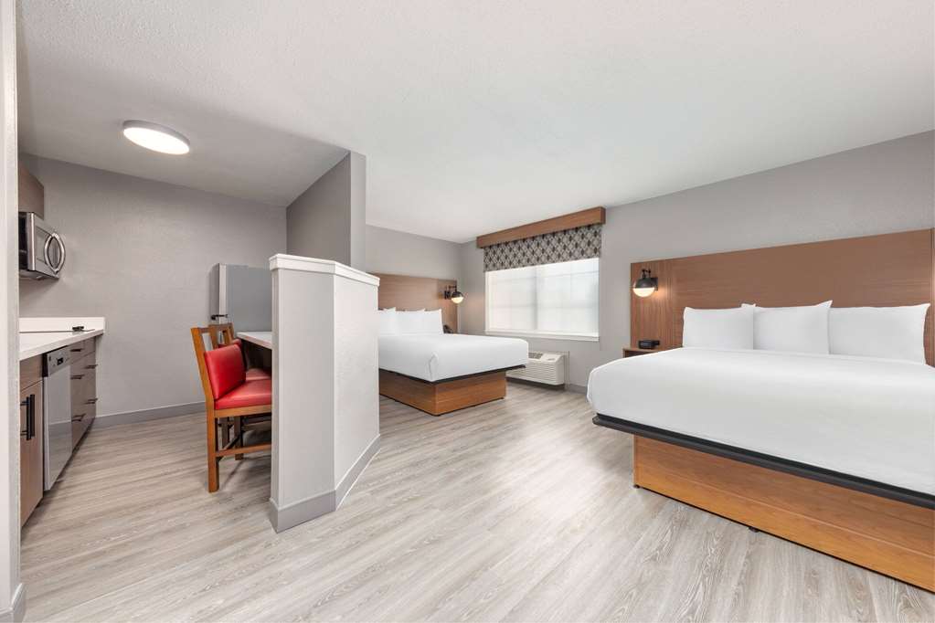 Hawthorn Extended Stay by Wyndham Bedford Dallas - photo 19