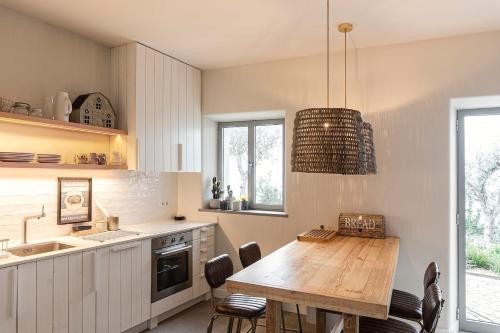 Charming design house in Montijo with garden 45 — 4-Star Luxury Hotel in Montijo, Portugal