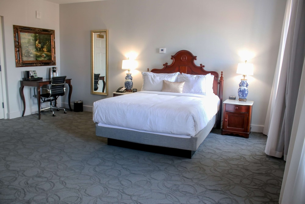St. James Hotel Selma - photo 16