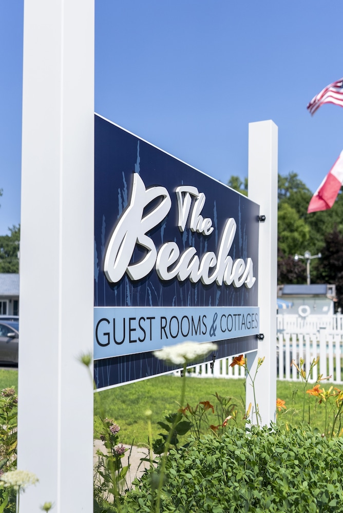 The Beaches Motel & Cottages - photo 52