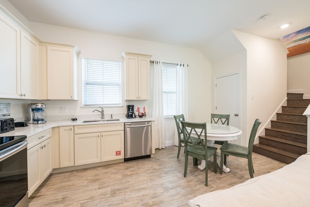 Margaritaville Cottages Orlando by Rentyl with H2O Waterpark - photo 139