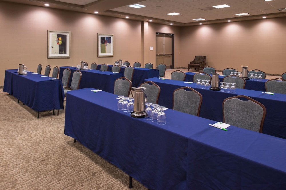 Holiday Inn Ontario Airport by IHG - photo 22
