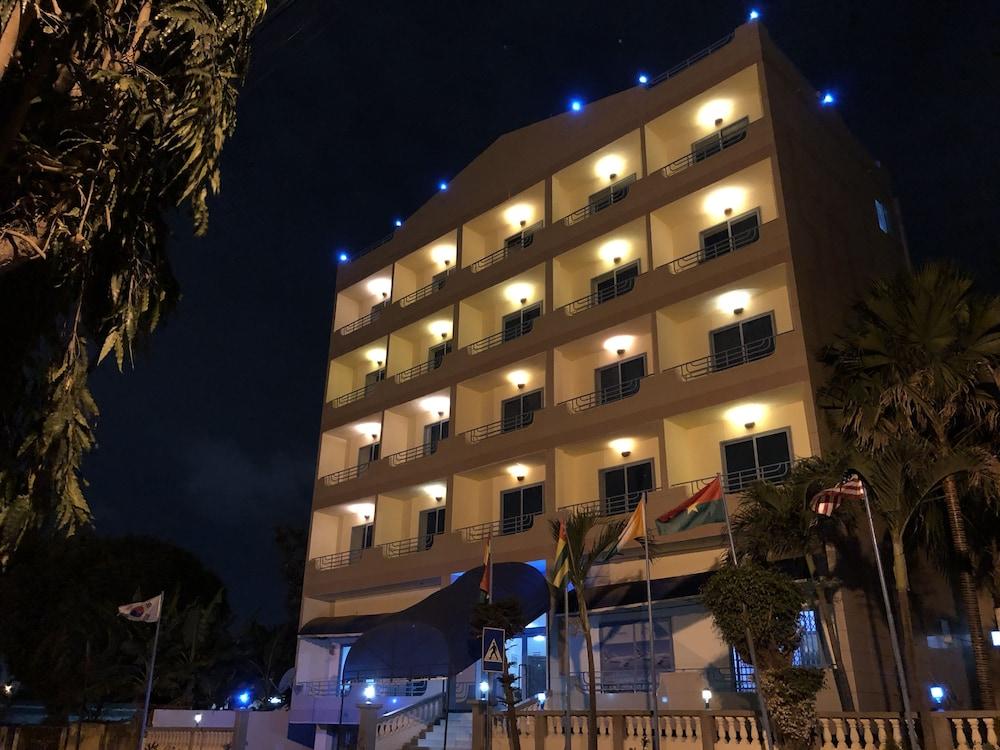 Maple Leaf Korean Hotel - carbon neutral hotel in Accra