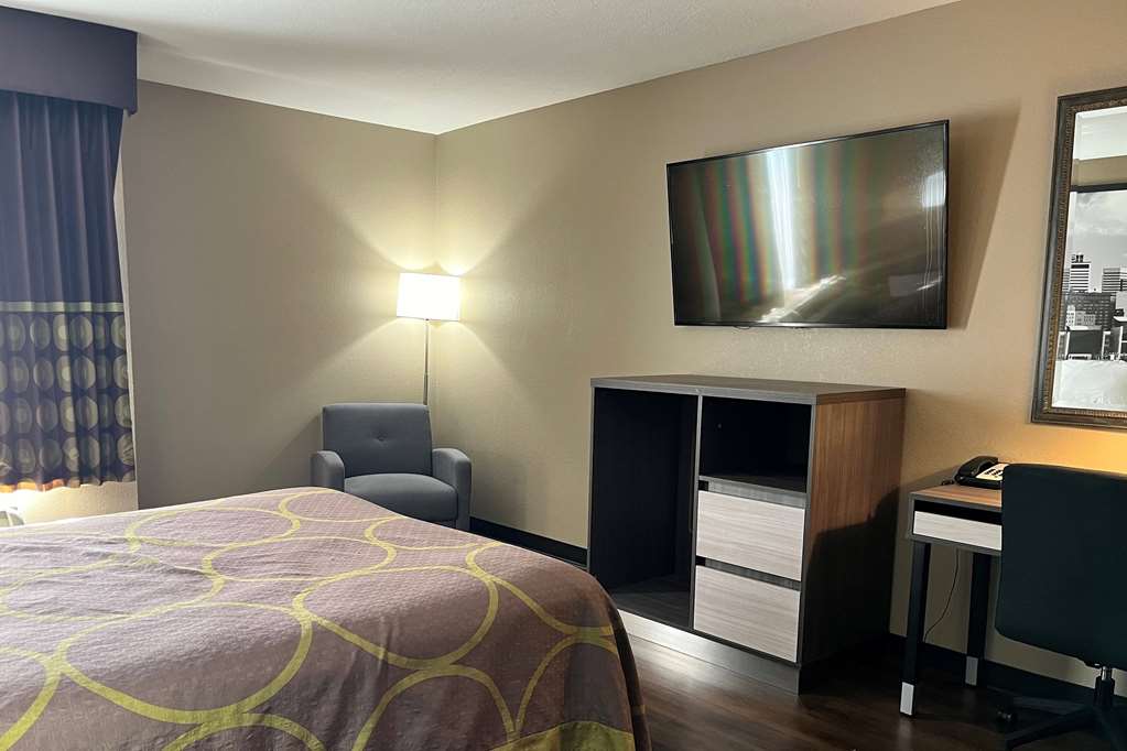 Super 8 by Wyndham Harrison OH - photo 15