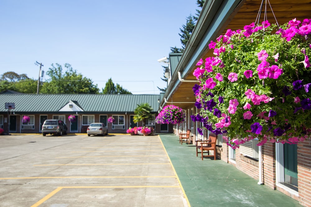 Courtesy Inn Downtown Eugene - photo 33