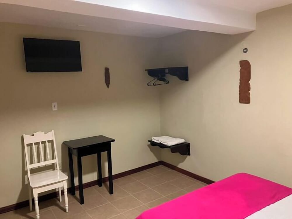 Hotel Martin — Corozal — photo 5
