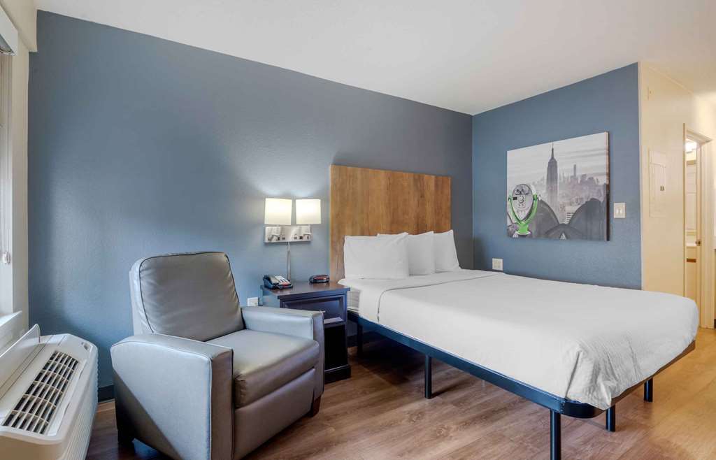 Extended Stay America Charlotte Airport - photo 12