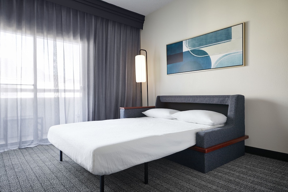 Courtyard by Marriott Kansas City Overland Park Metcalf - photo 11