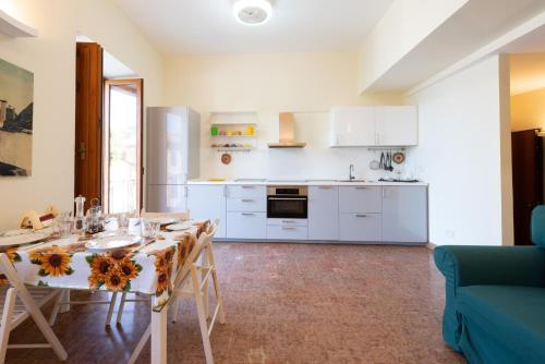 Live & Dream Scilla Appartamento Lipari Bilocale 1 piano — 4-Star Luxury Hotel in Scilla, Italy