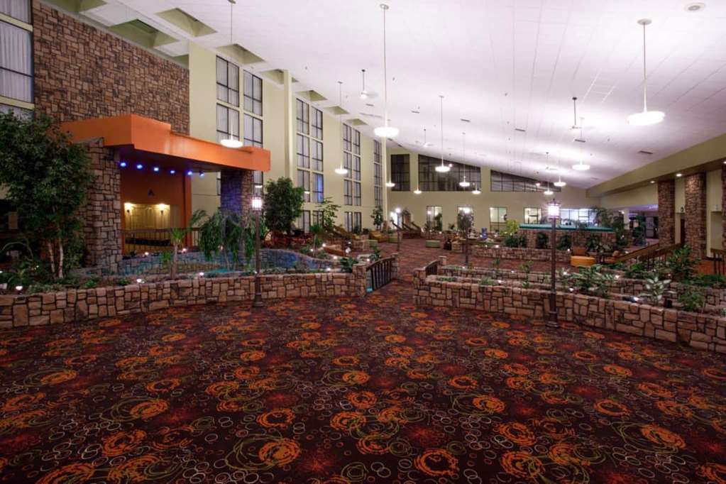 Ramada Plaza Sheridan Hotel & Convention Center - photo 2