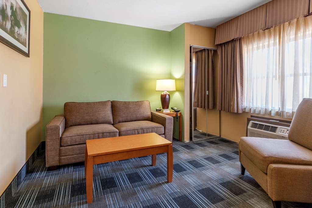 Quality Inn Madras - photo 57