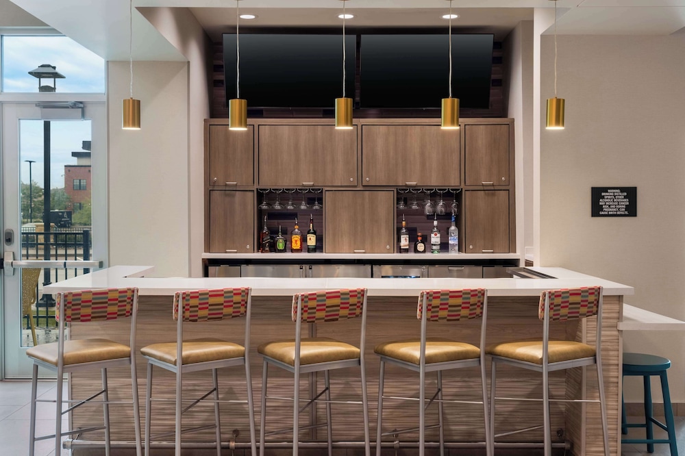 Home2 Suites by Hilton Ankeny - photo 47