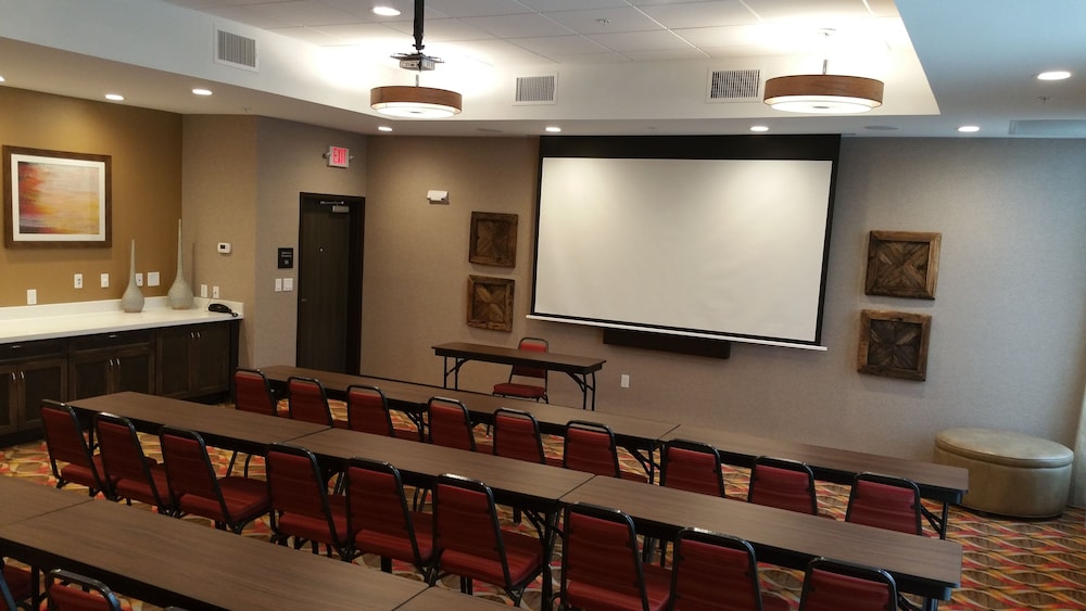 Hampton Inn & Suites Houston Atascocita - photo 75