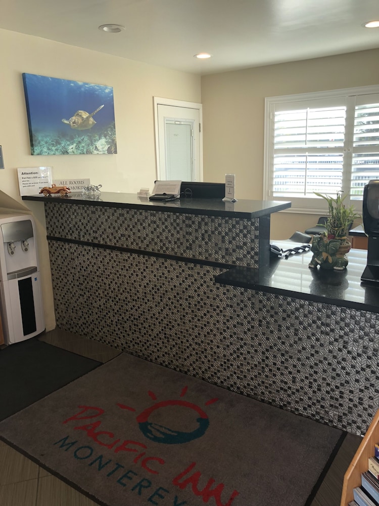 Pacific Inn Monterey - photo 5