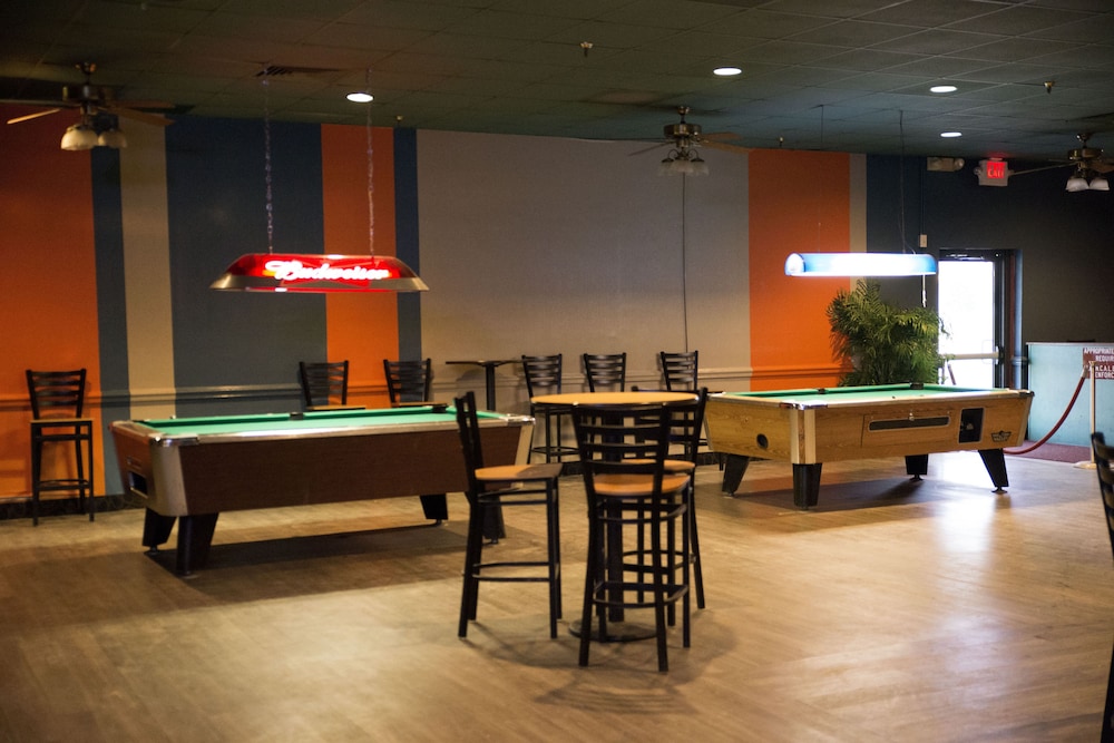 Ahoskie Inn - photo 14