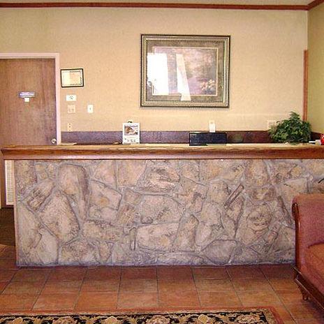 Travelodge Greenville - photo 4