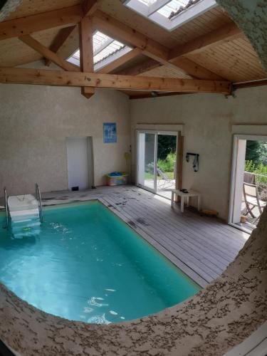 La Hautcsur la Colline - last minute hotel in Unknown City
