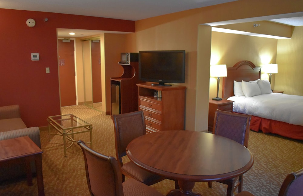 DoubleTree by Hilton Asheville Biltmore - photo 40