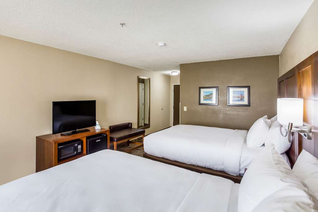 Comfort Inn Charleston South - photo 22