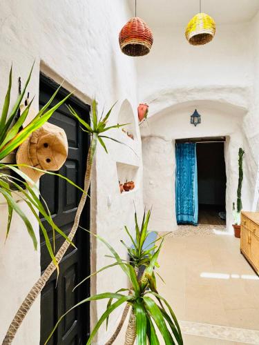Cueva Las Nubes - carbon neutral hotel in Ingenio