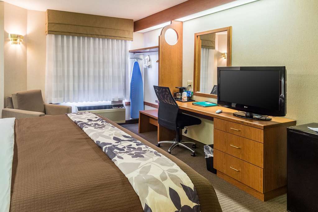 Sleep Inn & Suites Bay View Acme Travers City - photo 19