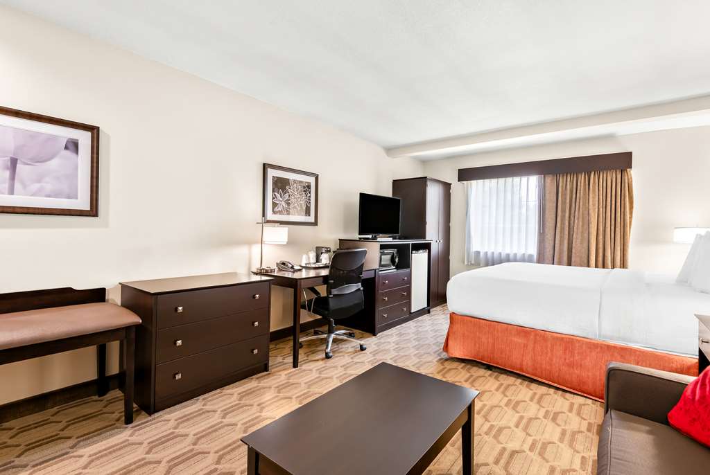 Best Western Palmyra Inn & Suites - photo 28