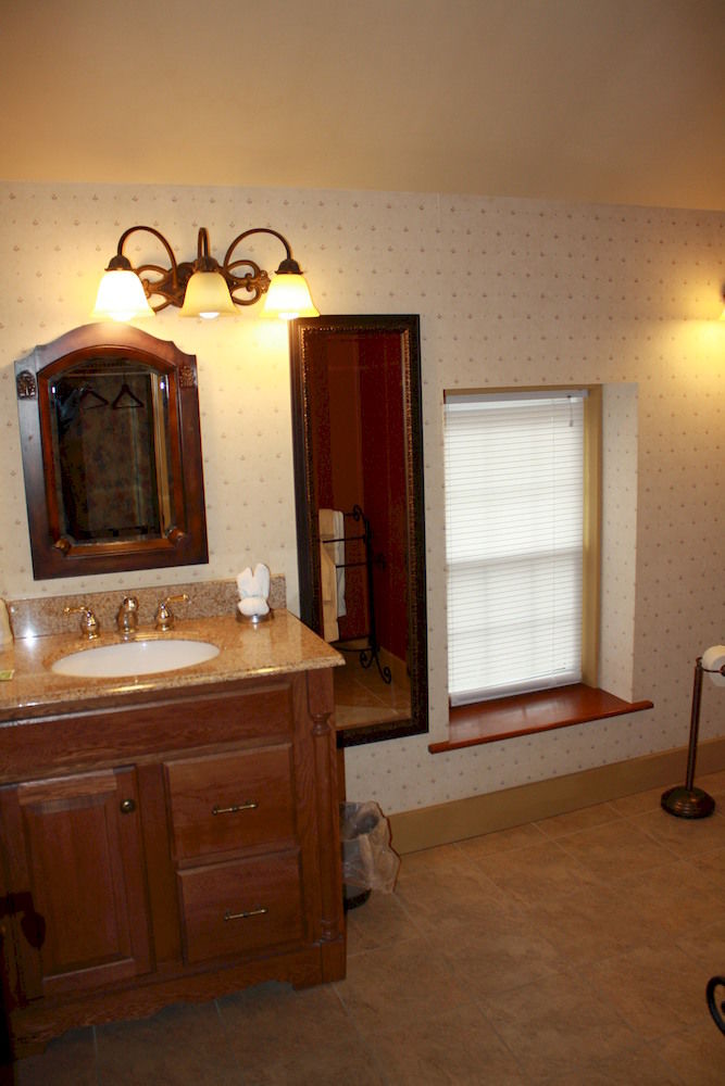 Zuber's Homestead Hotel - photo 25