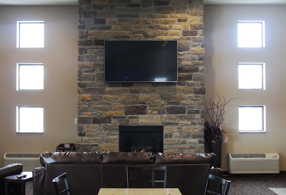 Cobblestone Inn & Suites Denison Oak Ridge - photo 3
