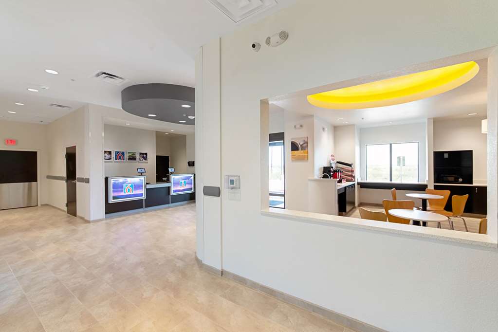 Motel 6 Austin TX Airport - photo 26